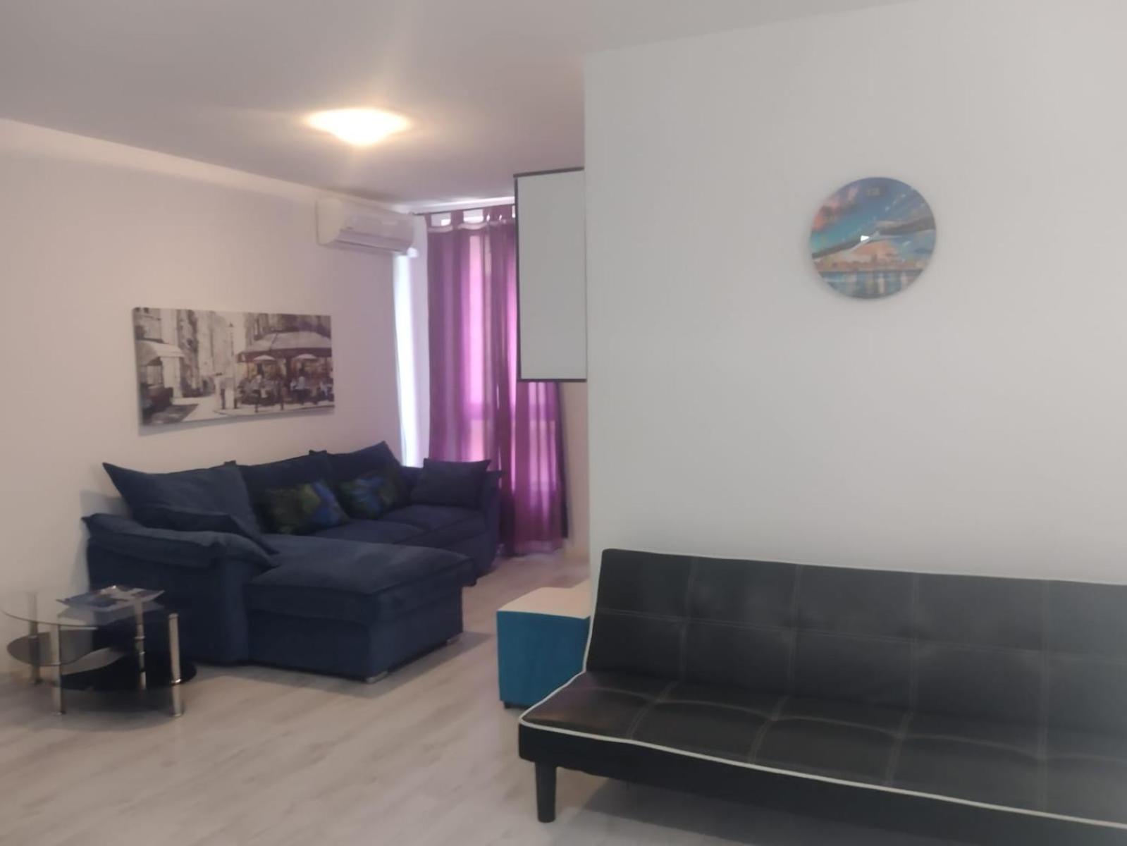 Private Apartment With Parking And Pool Balchik Extérieur photo