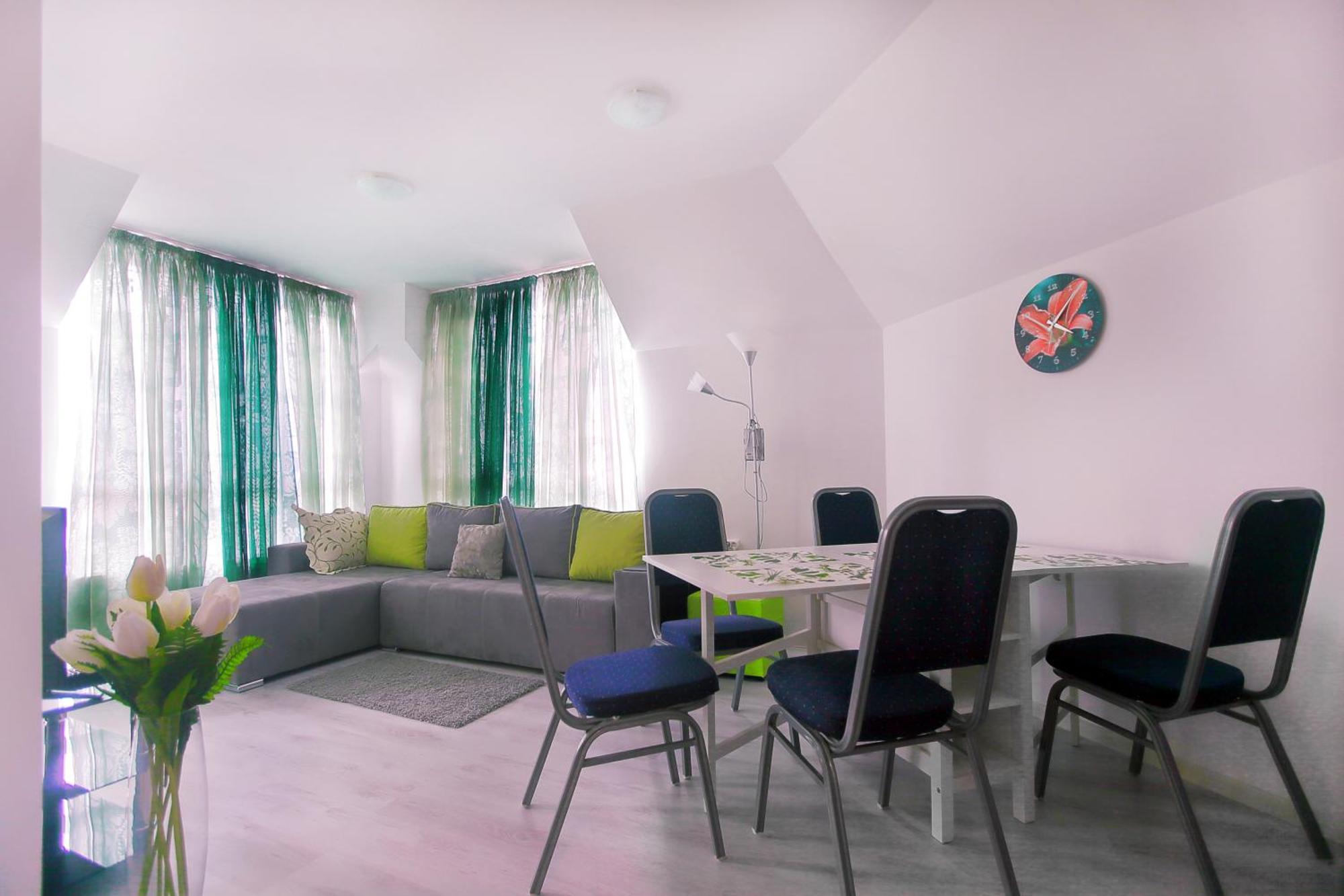 Private Apartment With Parking And Pool Balchik Extérieur photo
